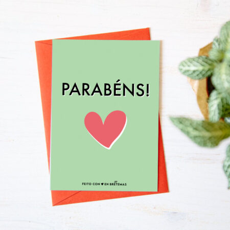 Postal con sobre "Parabéns!"
